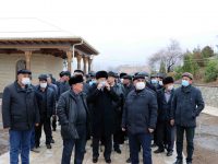 Қашқадарё вилоят, туман ва шаҳар ҳокимлари “Лангар ота” зиёратгоҳида.